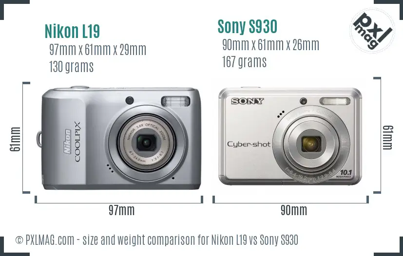 Nikon L19 vs Sony S930 size comparison