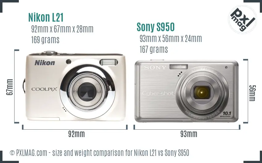 Nikon L21 vs Sony S950 size comparison