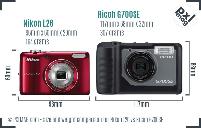 Nikon L26 vs Ricoh G700SE size comparison