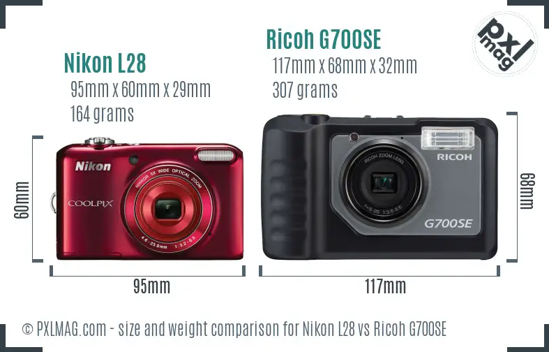 Nikon L28 vs Ricoh G700SE size comparison Nikon L28 vs Ricoh G700SE size comparison