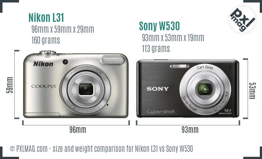 Nikon L31 vs Sony W530 size comparison