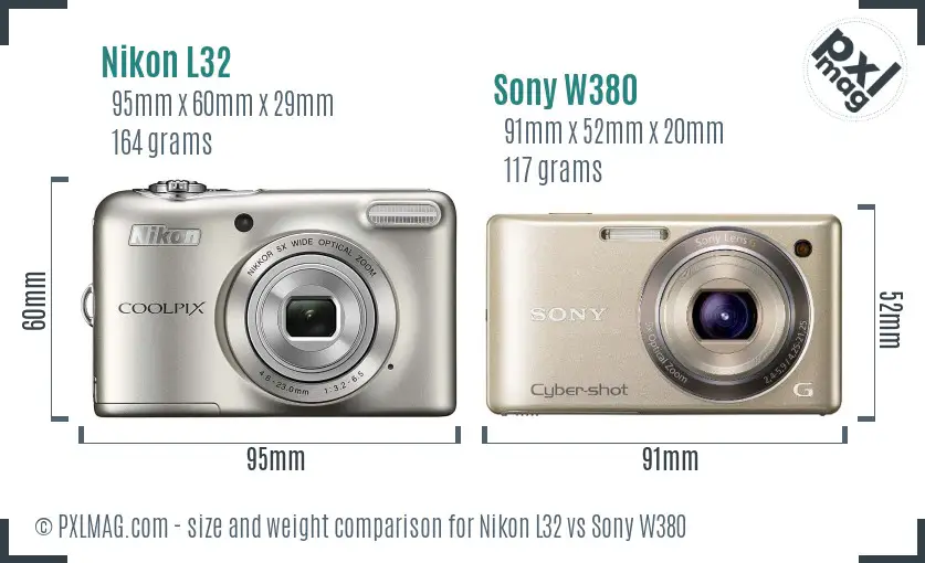 Nikon L32 vs Sony W380 size comparison