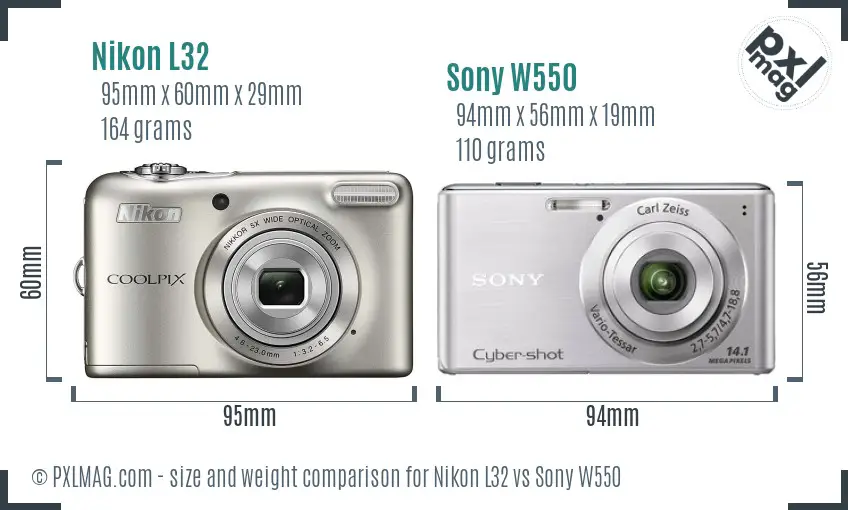 Nikon L32 vs Sony W550 size comparison