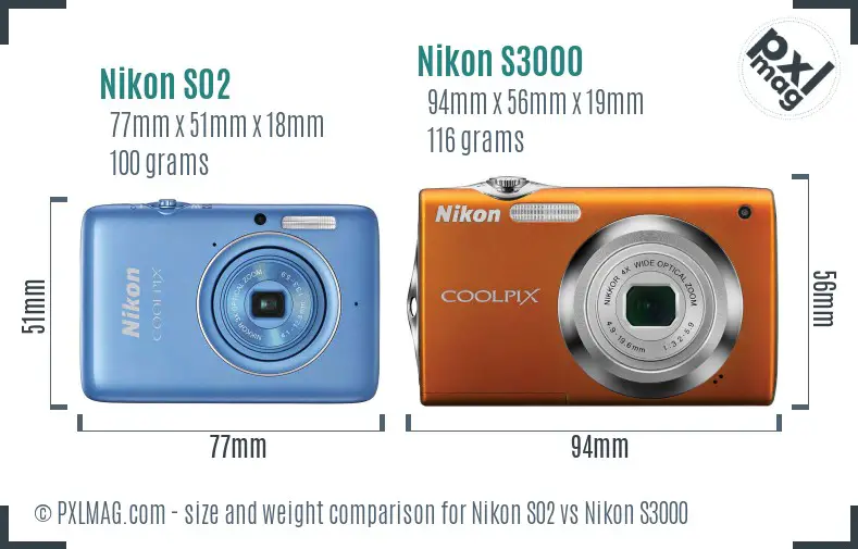 Nikon S02 vs Nikon S3000 size comparison