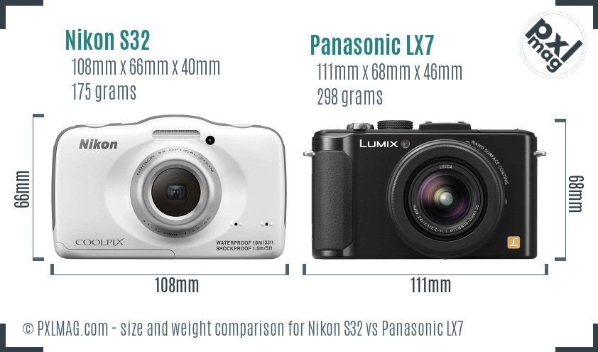 Nikon S32 vs Panasonic LX7 size comparison Nikon S32 vs Panasonic LX7 size comparison