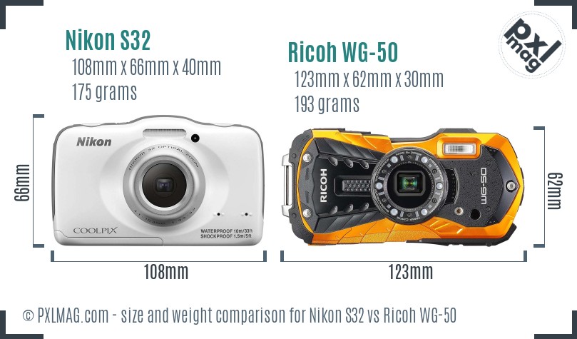 Nikon S32 vs Ricoh WG-50 size comparison
