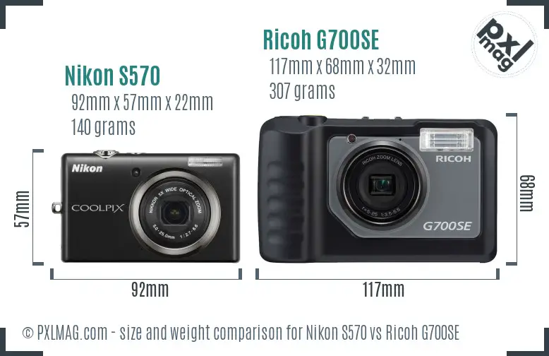 Nikon S570 vs Ricoh G700SE size comparison Nikon S570 vs Ricoh G700SE size comparison