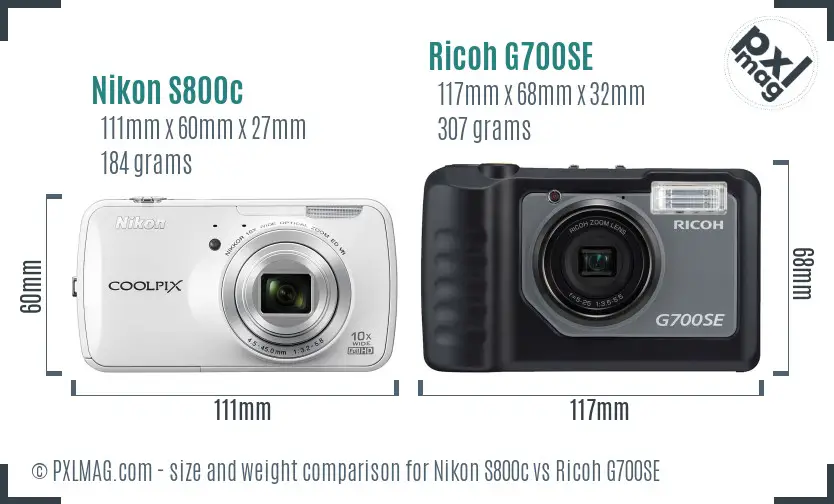 Nikon S800c vs Ricoh G700SE size comparison