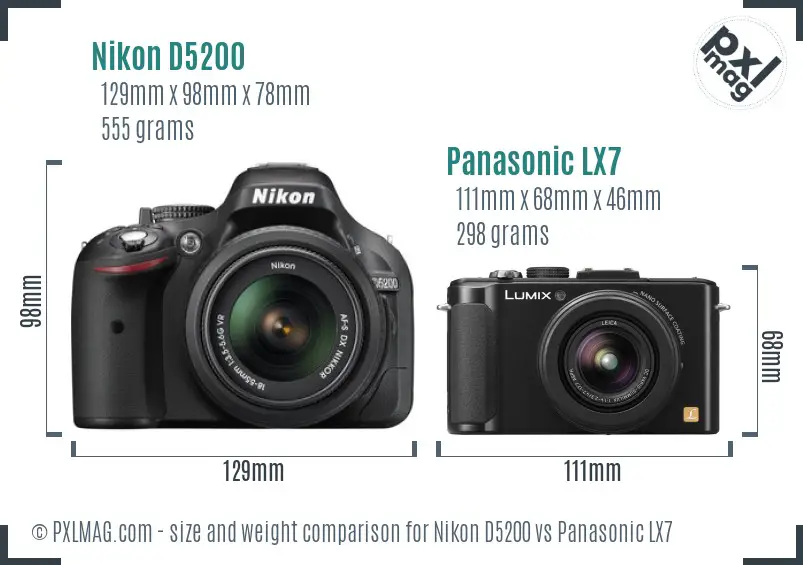 Nikon D5200 vs Panasonic LX7 size comparison
