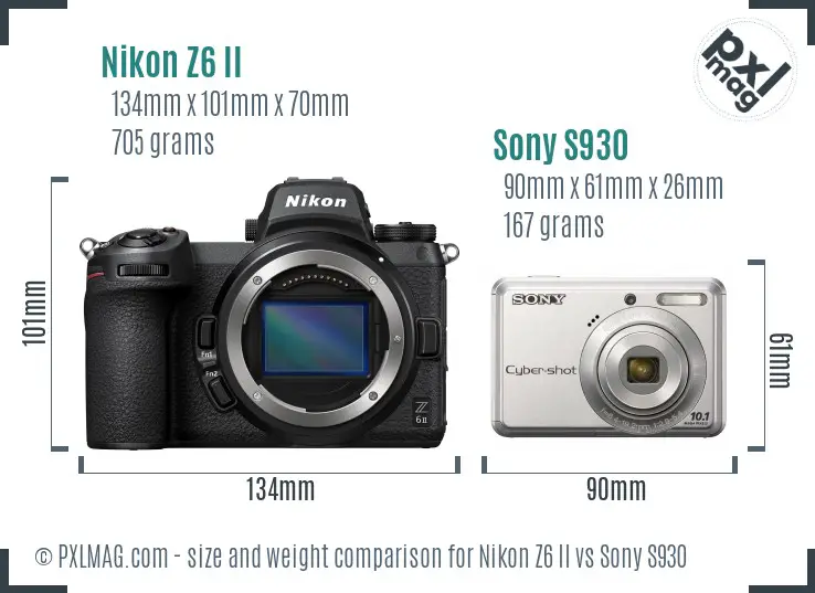 Nikon Z6 II vs Sony S930 size comparison