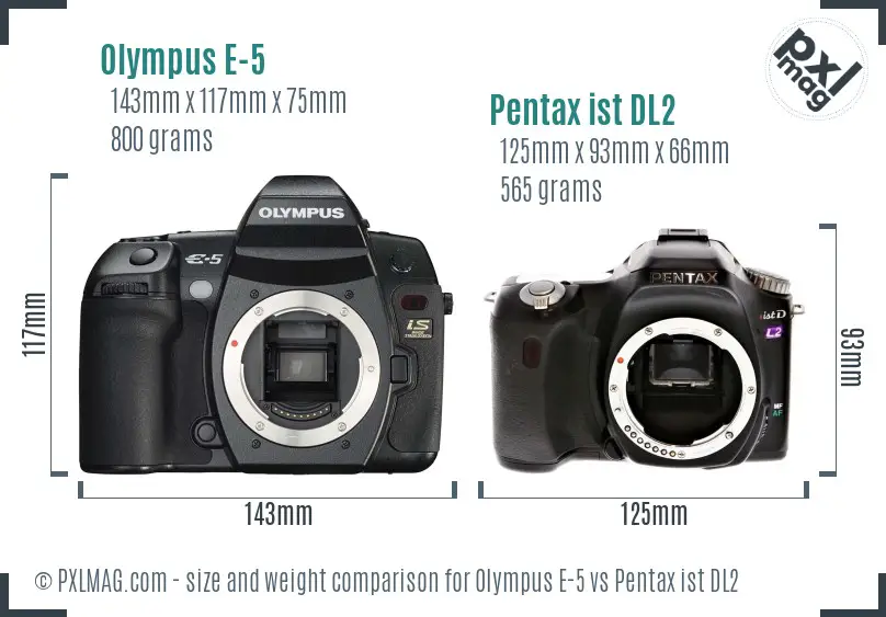 Olympus E-5 vs Pentax ist DL2 size comparison