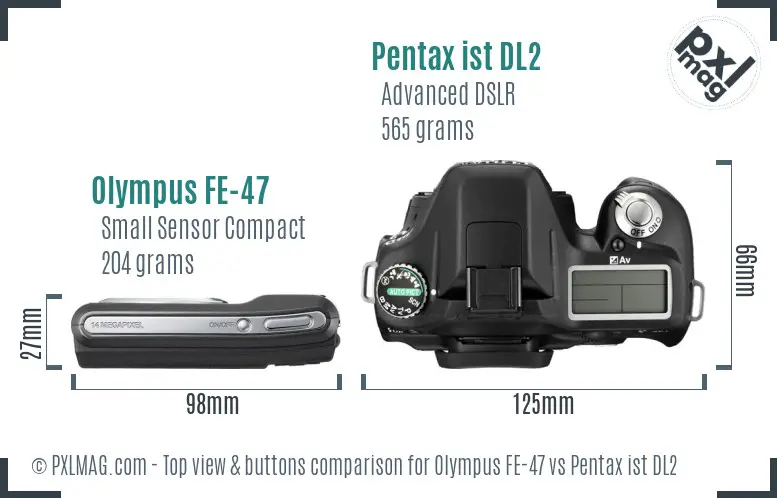 Olympus FE-47 vs Pentax ist DL2 top view buttons comparison