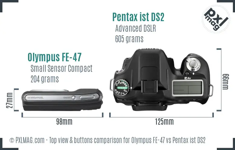 Olympus FE-47 vs Pentax ist DS2 top view buttons comparison