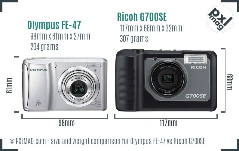 Olympus FE-47 vs Ricoh G700SE size comparison