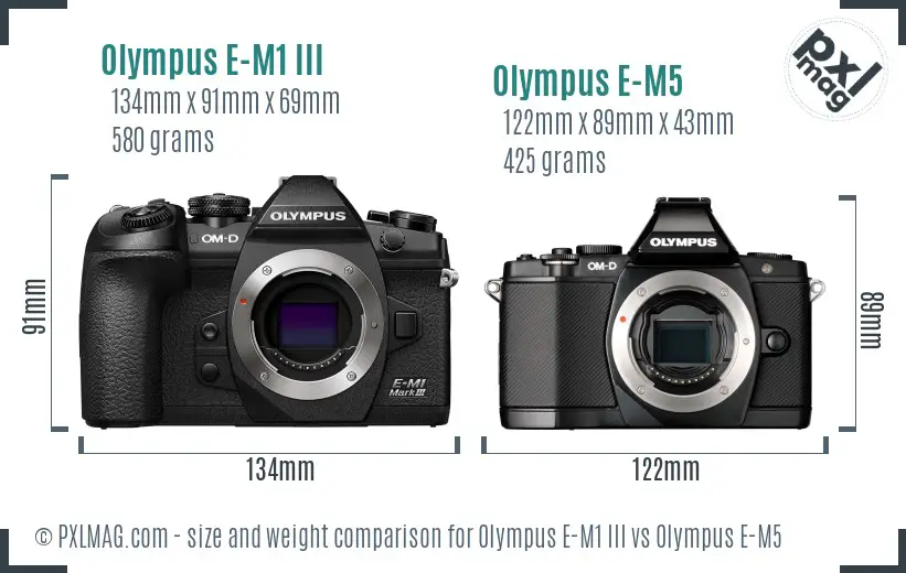 Olympus E-M1 III vs Olympus E-M5 size comparison