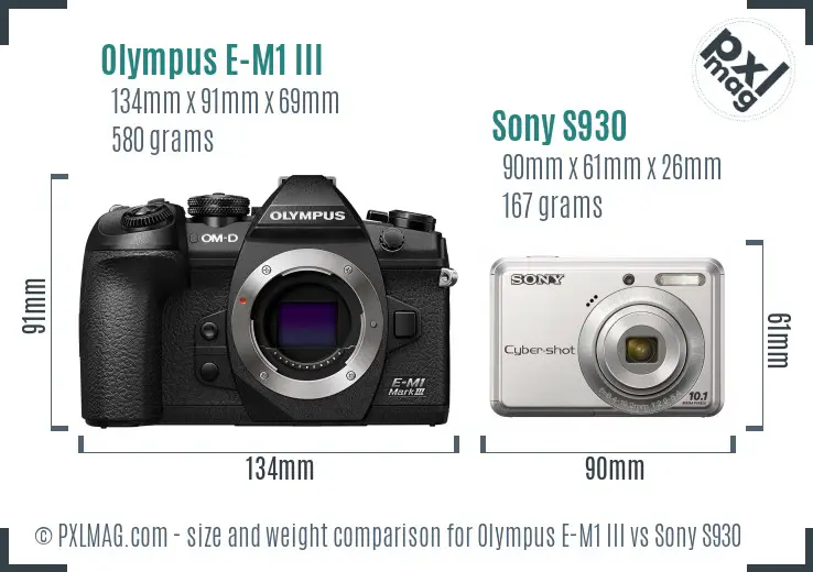 Olympus E-M1 III vs Sony S930 size comparison Olympus E-M1 III vs Sony S930 size comparison