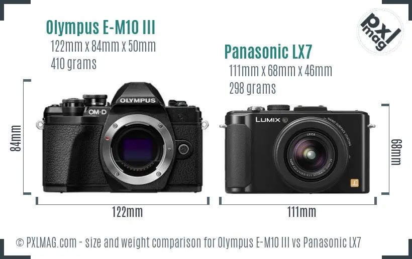 Olympus E-M10 III vs Panasonic LX7 size comparison