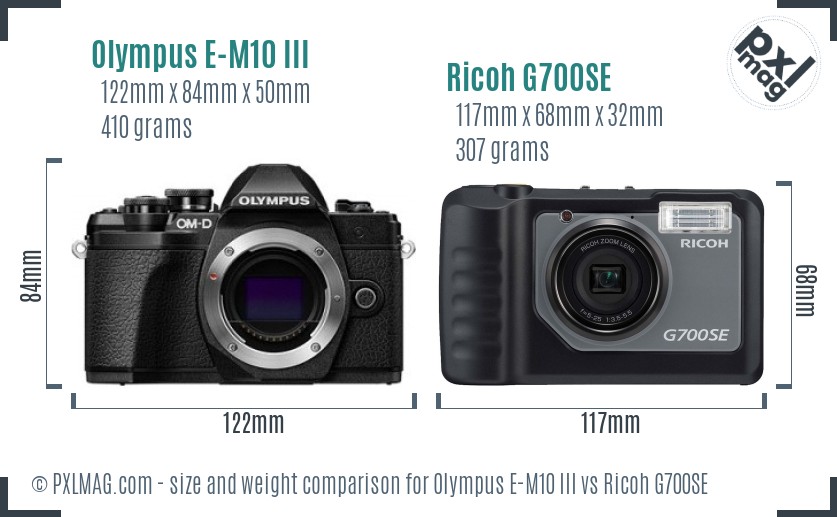 Olympus E-M10 III vs Ricoh G700SE size comparison