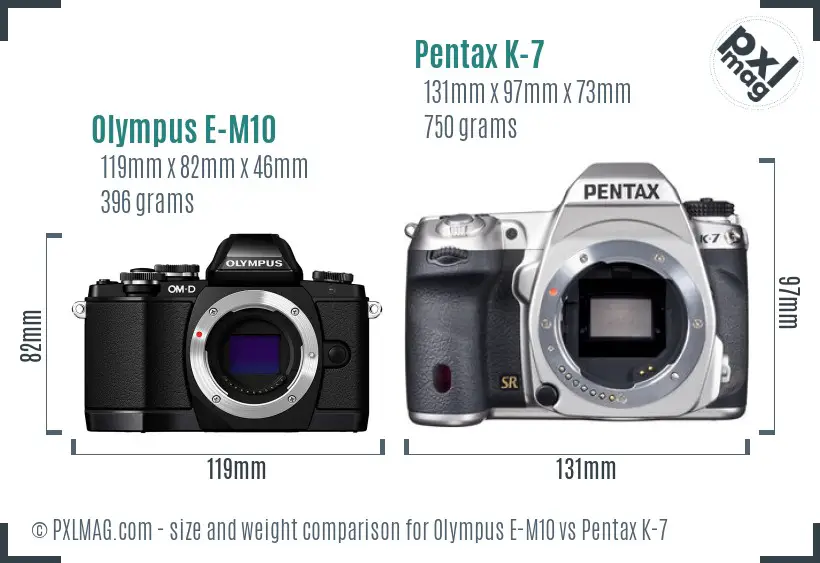 Olympus E-M10 vs Pentax K-7 size comparison