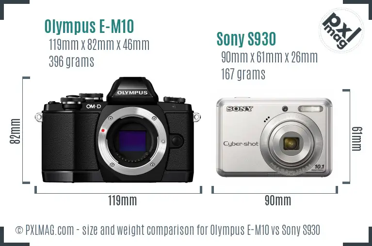 Olympus E-M10 vs Sony S930 size comparison