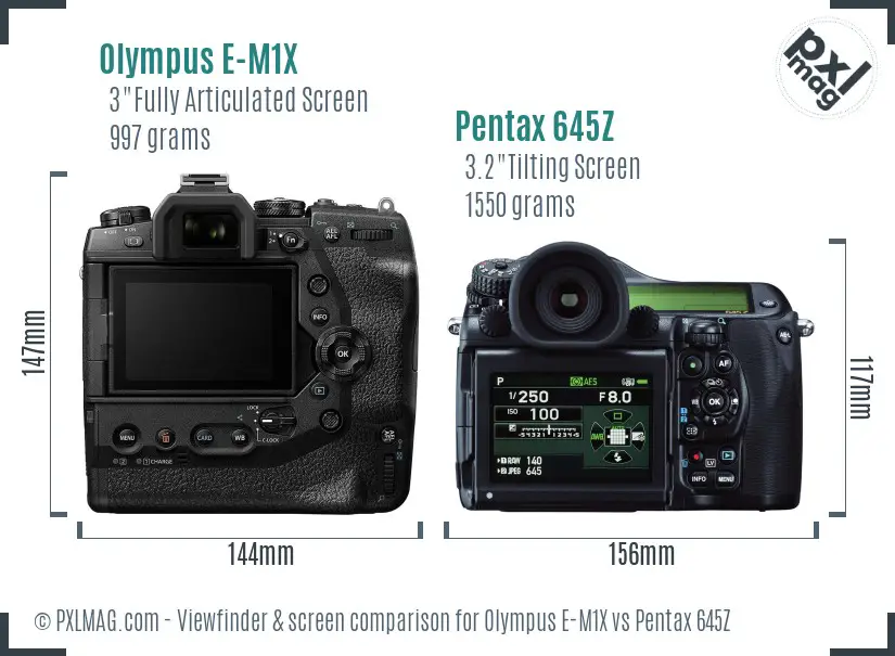 Olympus E-M1X vs Pentax 645Z Screen and Viewfinder comparison