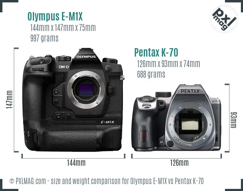 Olympus E-M1X vs Pentax K-70 size comparison