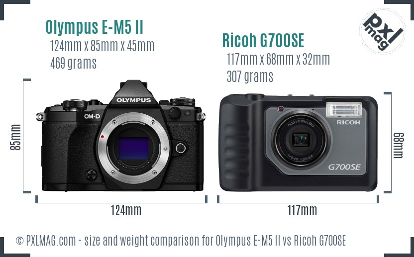 Olympus E-M5 II vs Ricoh G700SE size comparison