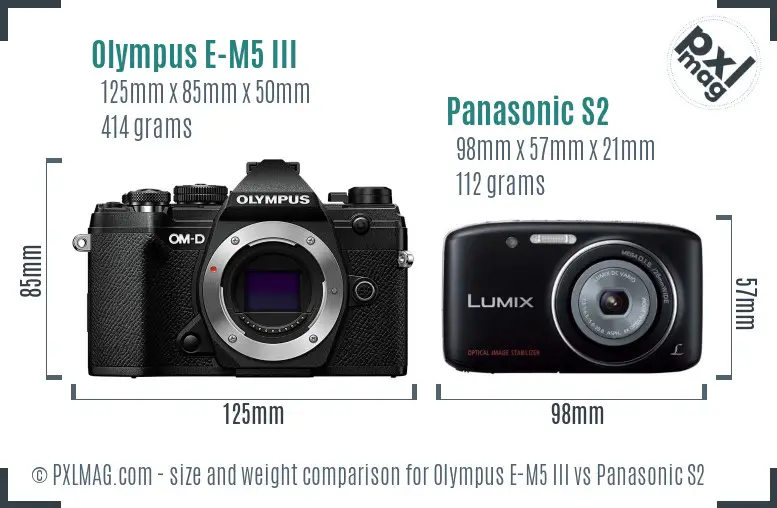 Olympus E-M5 III vs Panasonic S2 size comparison