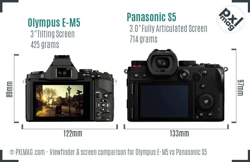 Olympus E-M5 vs Panasonic S5 Screen and Viewfinder comparison