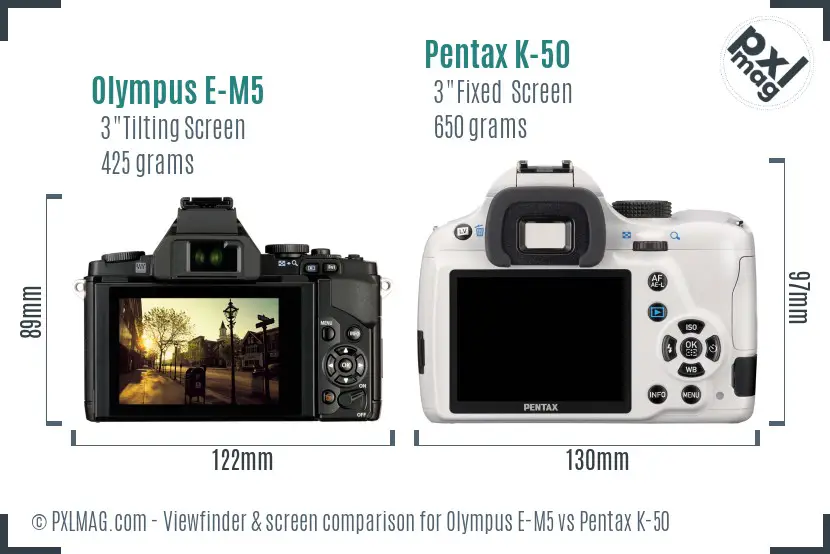 Olympus E-M5 vs Pentax K-50 Screen and Viewfinder comparison
