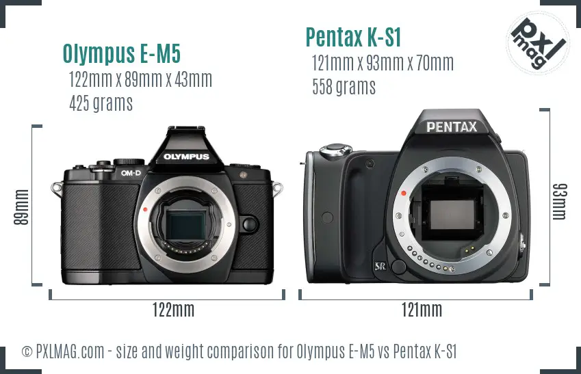 Olympus E-M5 vs Pentax K-S1 size comparison