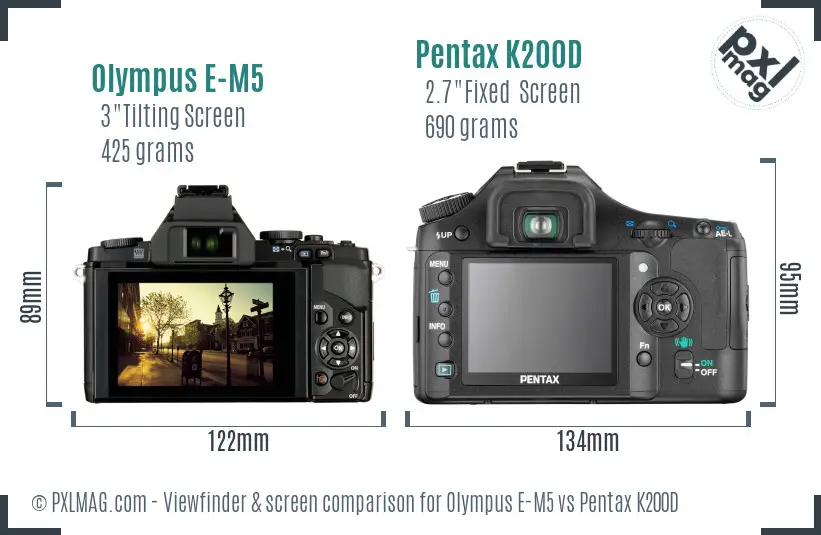 Olympus E-M5 vs Pentax K200D Screen and Viewfinder comparison