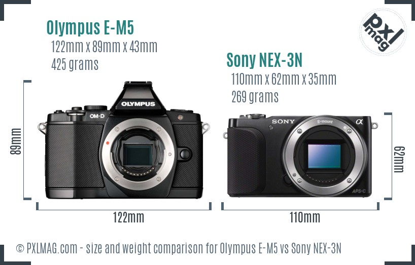 Olympus E-M5 vs Sony NEX-3N size comparison