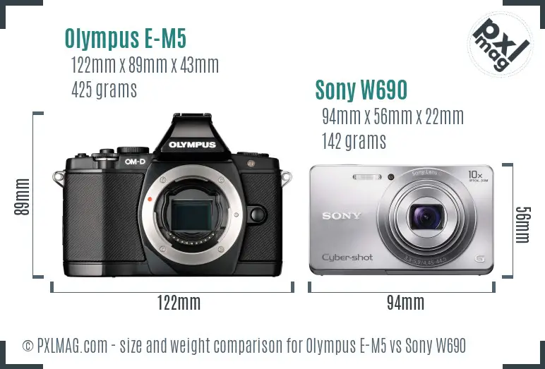 Olympus E-M5 vs Sony W690 size comparison
