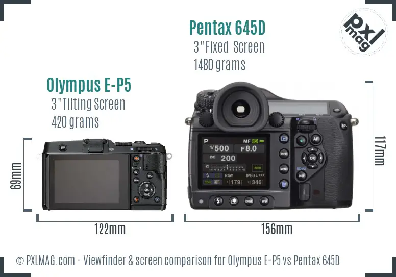 Olympus E-P5 vs Pentax 645D Screen and Viewfinder comparison