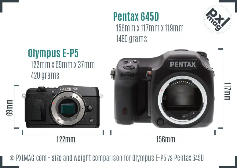 Olympus E-P5 vs Pentax 645D size comparison