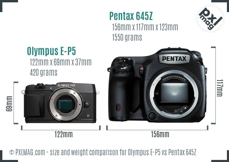 Olympus E-P5 vs Pentax 645Z size comparison