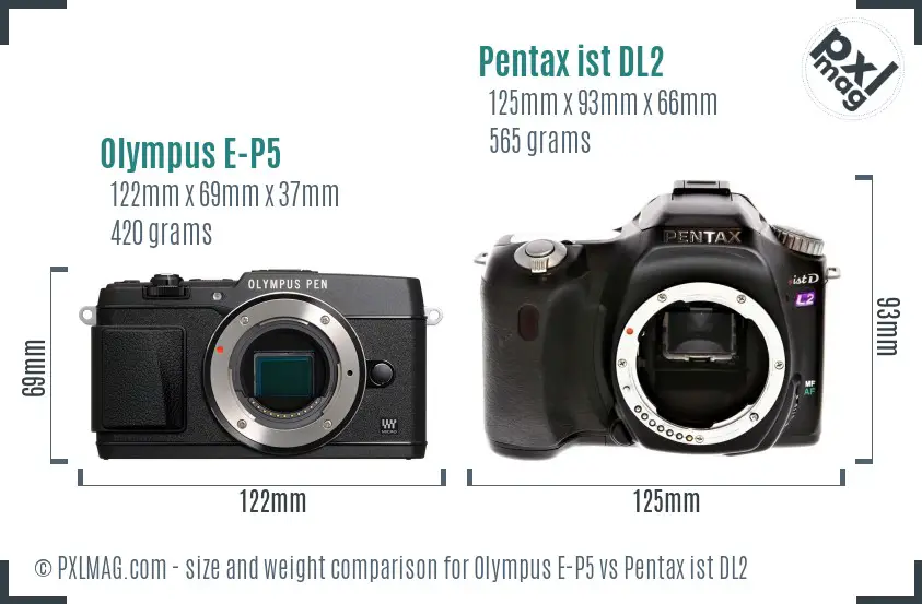 Olympus E-P5 vs Pentax ist DL2 size comparison