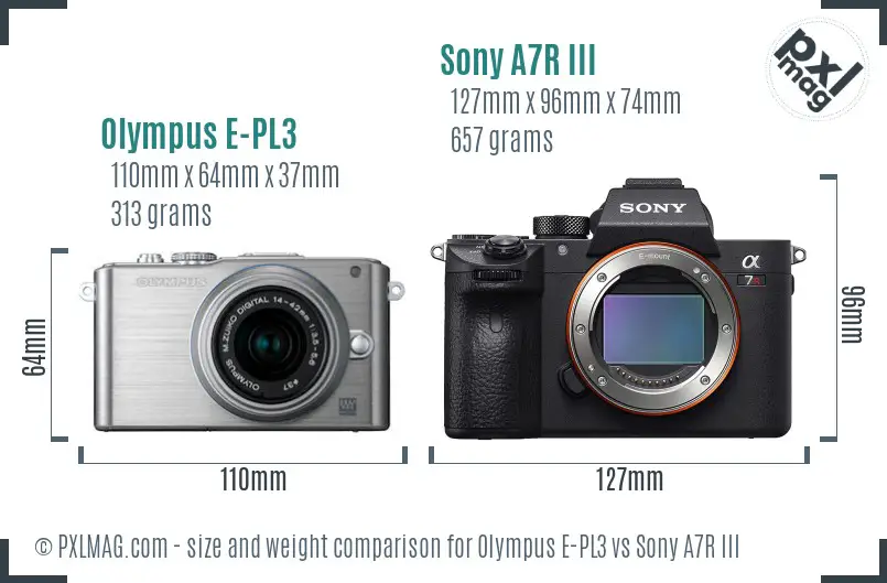 Olympus E-PL3 vs Sony A7R III size comparison