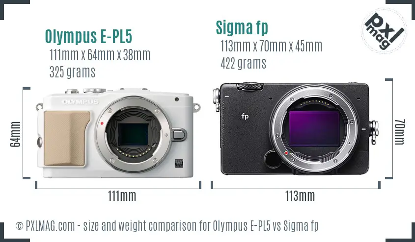 Olympus E-PL5 vs Sigma fp size comparison