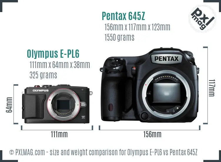 Olympus E-PL6 vs Pentax 645Z size comparison