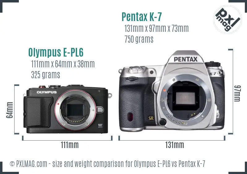 Olympus E-PL6 vs Pentax K-7 size comparison