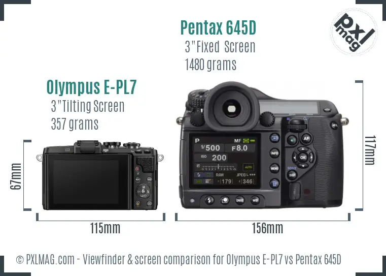 Olympus E-PL7 vs Pentax 645D Screen and Viewfinder comparison