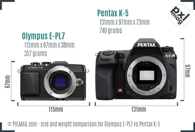 Olympus E-PL7 vs Pentax K-5 size comparison