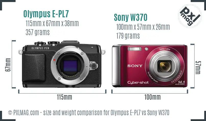 Olympus E-PL7 vs Sony W370 size comparison