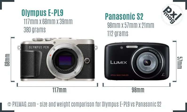 Olympus E-PL9 vs Panasonic S2 size comparison