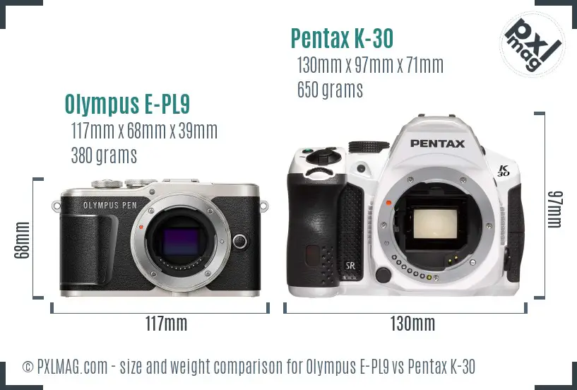 Olympus E-PL9 vs Pentax K-30 size comparison