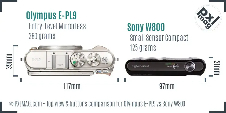 Olympus E-PL9 vs Sony W800 top view buttons comparison Olympus E-PL9 vs Sony W800 top view buttons comparison