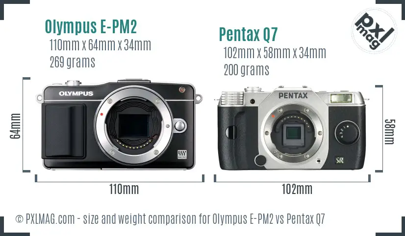 Olympus E-PM2 vs Pentax Q7 size comparison