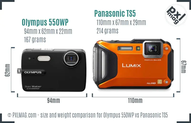 Olympus 550WP vs Panasonic TS5 size comparison